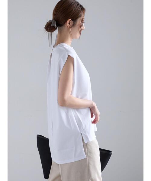 Te chichi(テチチ)の「シルケットノースリーブチュニック(Tシャツ/カットソー・レディース・ブラック/ブラウン/オフホワイト/ブルー・F)」の17枚目の写真