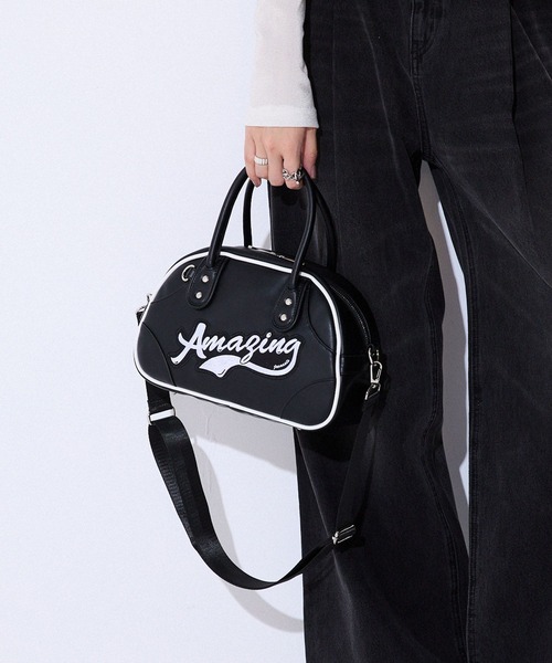 JEANASIS（ジーナシス）の「ミニロゴボウリングBAG/579610（ショルダーバッグ・レディース・ブラック/ホワイト/グリーン・FREE）」の2枚目の写真