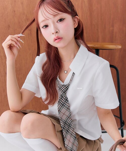 OLIVE des OLIVE(オリーブデオリーブ)の「ネクタイ付半袖シャツ(シャツ/ブラウス・レディース・ホワイト/サックスブルー/オフホワイト・FREE)」の7枚目の写真