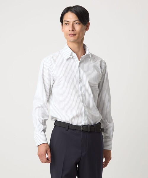 green label relaxing(グリーンレーベルリラクシング)の「コットン ピンストライプ タブカラー ドレスシャツ -イージーアイロン-(ビジネスシャツ・メンズ・ネイビー/ブラウン系・40cm/42cm/39cm/41cm/43cm/37cm/38cm)」の2枚目の写真