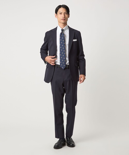 green label relaxing(グリーンレーベルリラクシング)の「コットン ピンストライプ タブカラー ドレスシャツ -イージーアイロン-(ビジネスシャツ・メンズ・ネイビー/ブラウン系・40cm/42cm/39cm/41cm/43cm/37cm/38cm)」の4枚目の写真