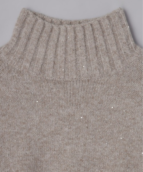 Olu.（オルドット）の「スパンコールタートルニット（ニット/セーター・レディース・チャコールグレー/ベージュ系その他/ピンク・FREE）」の5枚目の写真