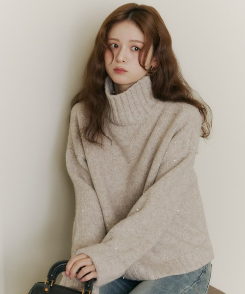 Olu.（オルドット）の「スパンコールタートルニット（ニット/セーター・レディース・チャコールグレー/ベージュ系その他/ピンク・FREE）」の14枚目の写真