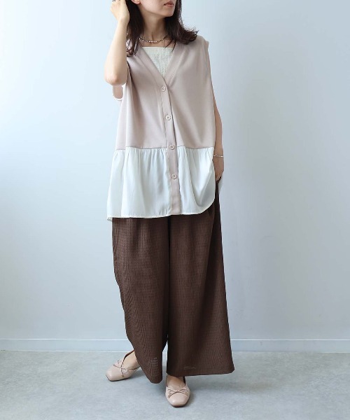 MB mint breeze(エムビーミントブリーズ)の「【WEB/一部店舗限定】【LL~6L 大きいサイズ】 ダンボールニットVネック前開きベスト(ベスト・レディース・ブラック/ベージュ・LL/3L/4L/5L/6L)」の18枚目の写真