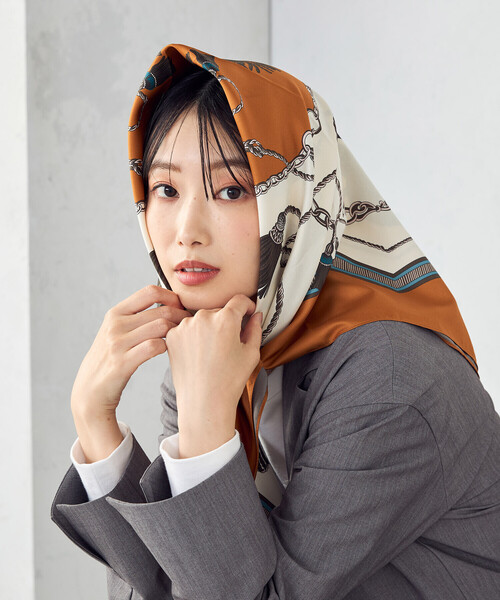 COMME CA ISM（コムサイズム）の「【リバーシブル】タッセル大判スカーフ（ストール/ショール・レディース・キャメル/グリーン系・FREE）」の19枚目の写真