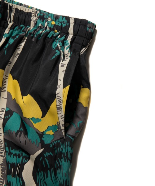 COOTIE PRODUCTIONS（クーティープロダクションズ）の「Rayon Easy Shorts（その他パンツ・メンズ・ブラック系その他・MEDIUM/LARGE/SMALL/X-LARGE）」の3枚目の写真
