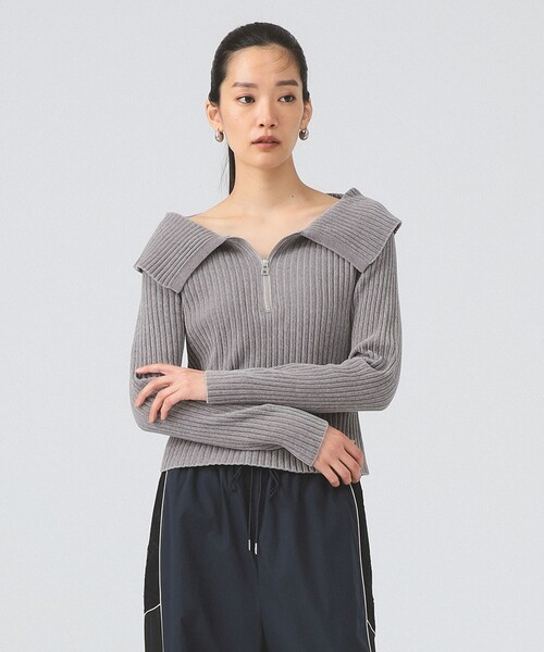 Ray BEAMS（レイビームス）の「モール ハーフジップ ビッグカラー ニット（ニット/セーター・レディース・オフホワイト/シルバー/ライトブルー・ONE SIZE）」の6枚目の写真