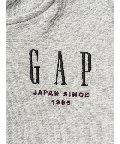 GAP(ギャップ)の「30th アニバーサリー ヴィンテージソフト GAPロゴ ジップアップパーカー (幼児・ベビー)(パーカー・キッズ・ライトグレー/ネイビー/オフホワイト・105cm/110cm/70cm/80cm/90cm/95cm/100cm)」の7枚目の写真