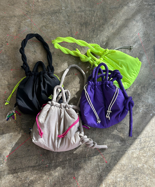 cheek】puff kinchaku 2WAY tote 巾着 ナイロン ショルダーバッグ