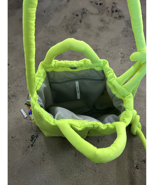 cheek（BAG）（チーク）の「【cheek】puff kinchaku 2WAY tote 巾着 ナイロン ショルダーバッグ（ショルダーバッグ・レディース・パープル/ブラック/グレー/カーキ・フリー）」の21枚目の写真