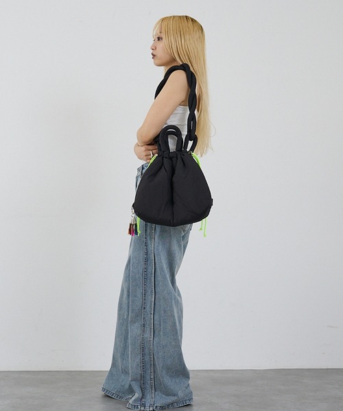 cheek】puff kinchaku 2WAY tote 巾着 ナイロン ショルダーバッグ