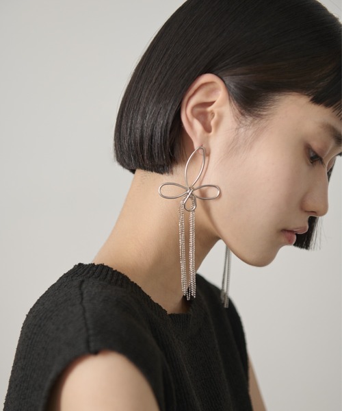 AIC.（エーアイシー）の「フラワーチェーンフリンジピアス（ピアス（両耳用）・レディース・ゴールド/シルバー・FREE）」の11枚目の写真