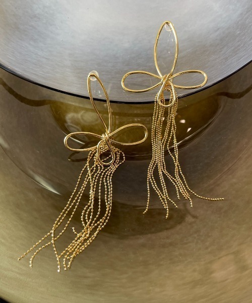 AIC.（エーアイシー）の「フラワーチェーンフリンジピアス（ピアス（両耳用）・レディース・ゴールド/シルバー・FREE）」の7枚目の写真