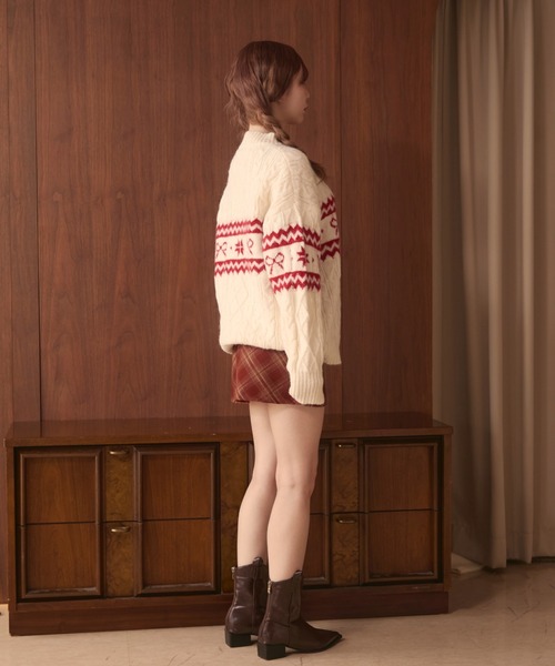 TITTY&CO.（ティティーアンドコー）の「ノルディックリボンニット（ニット/セーター・レディース・ネイビー/ホワイト/グレー/ライトブルー/ベージュ・FREE）」の16枚目の写真
