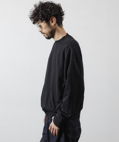 Firsthand(ファーストハンド)の「Firsthand/ファーストハンド 配色 リラックスフィット クルーネックスウェット / ダブルフェイス(スウェット・メンズ・グレー/チャコールグレー/ブラック・M/L)」の20枚目の写真