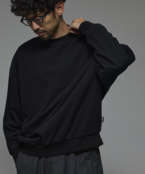 Firsthand(ファーストハンド)の「Firsthand/ファーストハンド 配色 リラックスフィット クルーネックスウェット / ダブルフェイス(スウェット・メンズ・グレー/チャコールグレー/ブラック・M/L)」の5枚目の写真