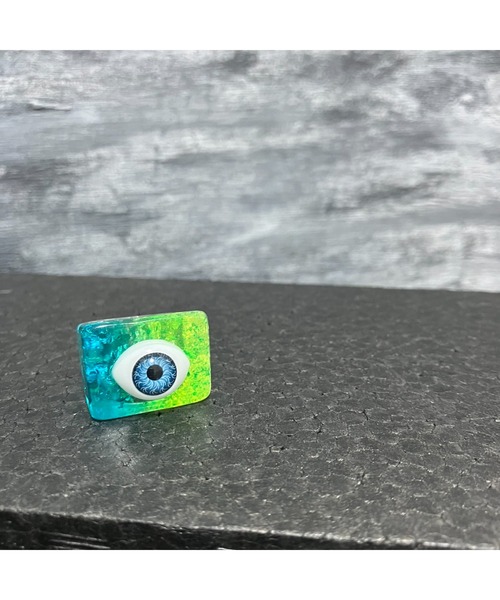 tone(トーン)の「【eto】目玉 リング(MA)(リング・レディース・その他1/その他6/その他4/その他5/その他3/その他2・FREE)」の1枚目の写真
