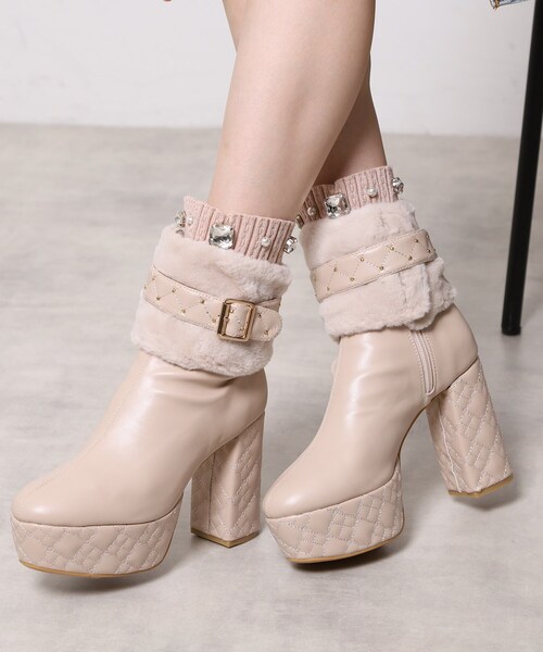 ESPERANZA(エスペランサ)の「【ラク盛り/ショートブーツ】リピーター続出/脚長美脚 1足で8パターン楽しめる!マルチWAYショートブーツ(ブーツ・レディース・アイボリー/ブラック・S/M/L/LL)」の9枚目の写真