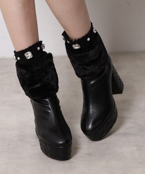 ESPERANZA(エスペランサ)の「【ラク盛り/ショートブーツ】リピーター続出/脚長美脚 1足で8パターン楽しめる!マルチWAYショートブーツ(ブーツ・レディース・アイボリー/ブラック・S/M/L/LL)」の12枚目の写真