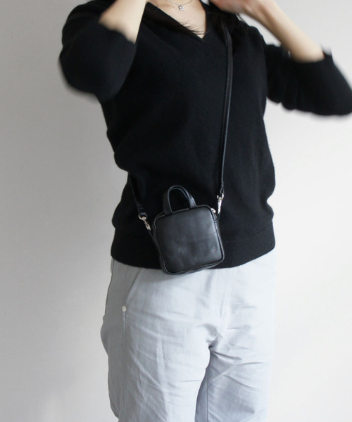 TIDEWAY（タイドウェイ）の「ICY 2WAY SHOULDER / XXS（ショルダーバッグ・レディース・アッシュグレー/ブラック/レッド/オフホワイト・FREE）」の10枚目の写真