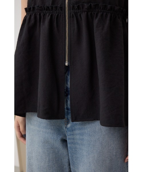 AZUL by moussy（アズールバイマウジー）の「ジップペプラムサイドドロストベスト（ベスト・レディース・ブラウン/ブラック/ライトベージュ・FREE）」の12枚目の写真