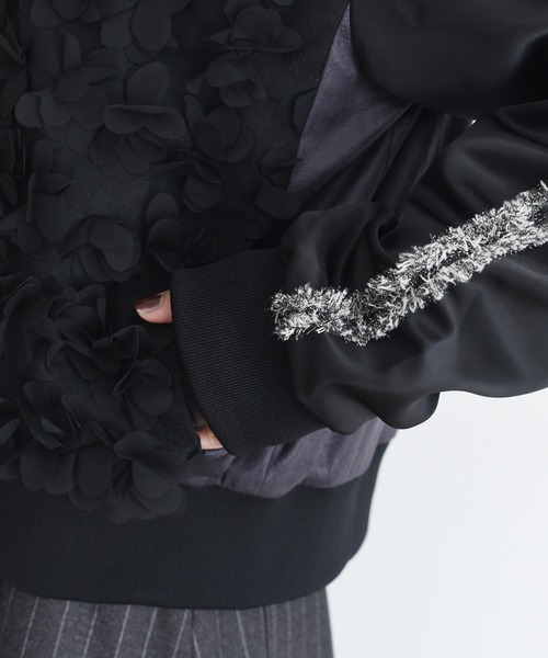 フラワーエンブロ ブルゾン Eimee Law│Eimee Law & LHELBIE