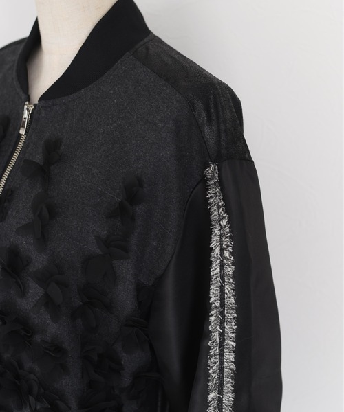 フラワーエンブロ ブルゾン Eimee Law│Eimee Law & LHELBIE