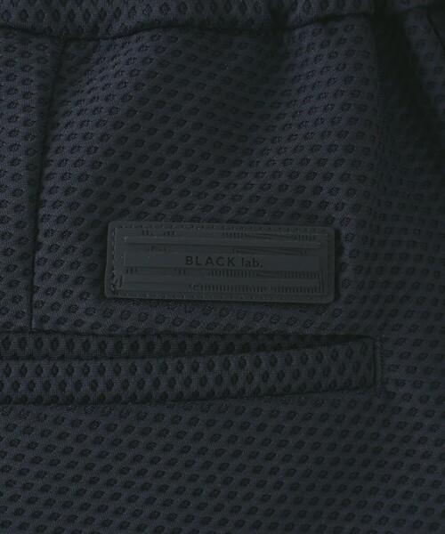 BLACK LABEL CRESTBRIDGE(ブラックレーベル・クレストブリッジ)の「【BLACK lab.】ボンディングトリコットトラウザーズ(その他パンツ・メンズ・ネイビー/ブラック・L/M/XL/S)」の16枚目の写真