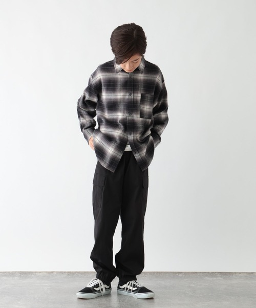 GLOBAL WORK（グローバルワーク）の「やわらかリッチネルチェック/498546（シャツ/ブラウス・キッズ・グレイッシュベージュ/ブラック・160cm/150cm/140cm/130cm）」の10枚目の写真