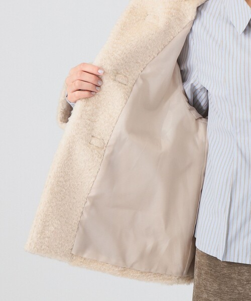 Ray BEAMS（レイビームス）の「シャギー トグルボタン ハーフ コート（その他アウター・レディース・アイボリー/ブラック・1/0）」の17枚目の写真