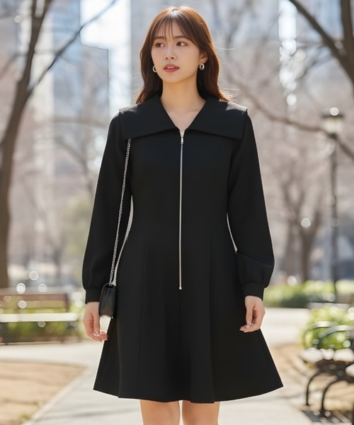 センターZIPミニワンピース