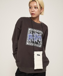 FIRST DOWN（ファーストダウン）の「リバーシブル ダウンポーチ（ショルダーバッグ）」