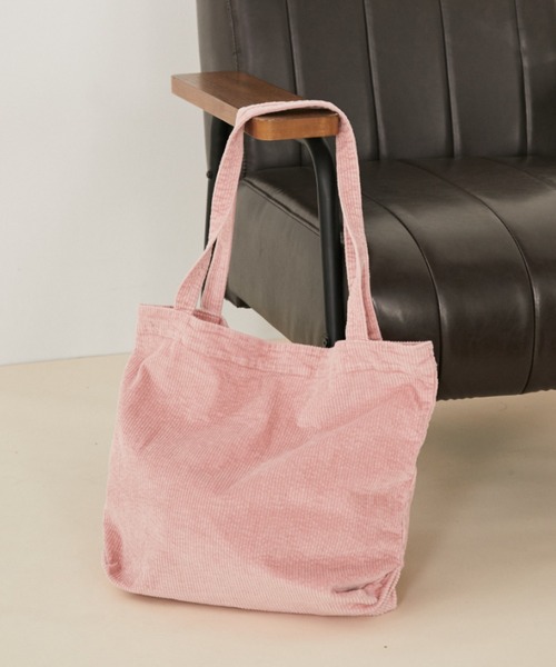 MERLOT（メルロー）の「【A4サイズ、14inch以下のノートPC収納可能】コーデュロイトートバッグ（トートバッグ・レディース・チャコールグレー/ブラック/ピンク・FREE）」の18枚目の写真