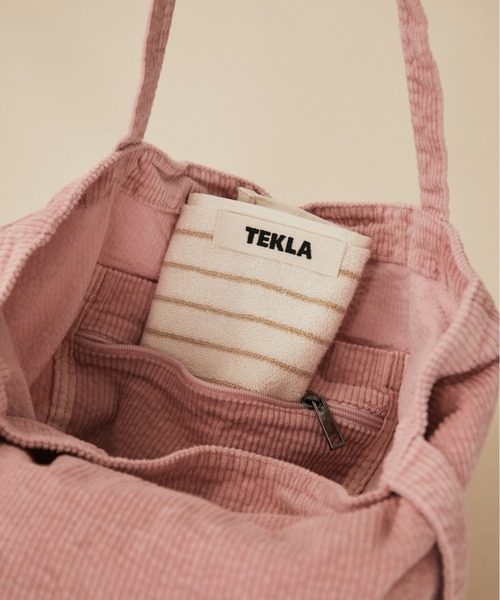 MERLOT（メルロー）の「【A4サイズ、14inch以下のノートPC収納可能】コーデュロイトートバッグ（トートバッグ・レディース・チャコールグレー/ブラック/ピンク・FREE）」の19枚目の写真