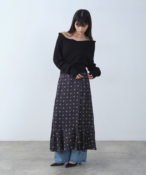 CODE A（コードエー）の「frill design knit（ニット/セーター・レディース・ブラック/ホワイト/ダークブラウン・00）」の6枚目の写真