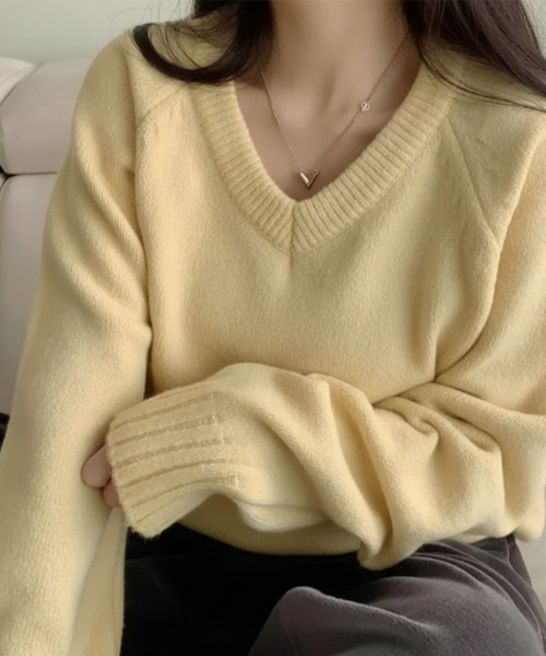 セール】Vネック ニットトップス※新色追加（ニット/セーター）｜VIVID