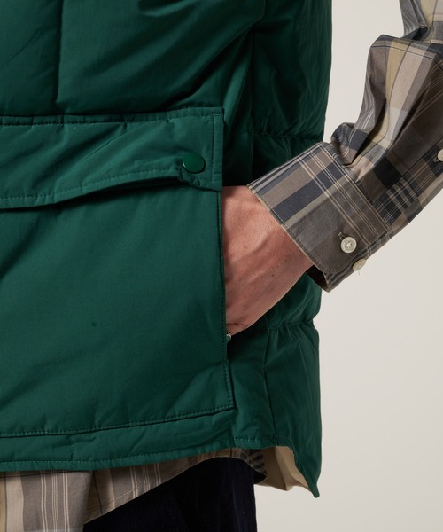 Eddie Bauer(エディーバウアー)の「ブリザード マスター ベスト(ダウンベスト・メンズ・ライトベージュ/ネイビー/グリーン・XL/L/M/S/XXL)」の6枚目の写真