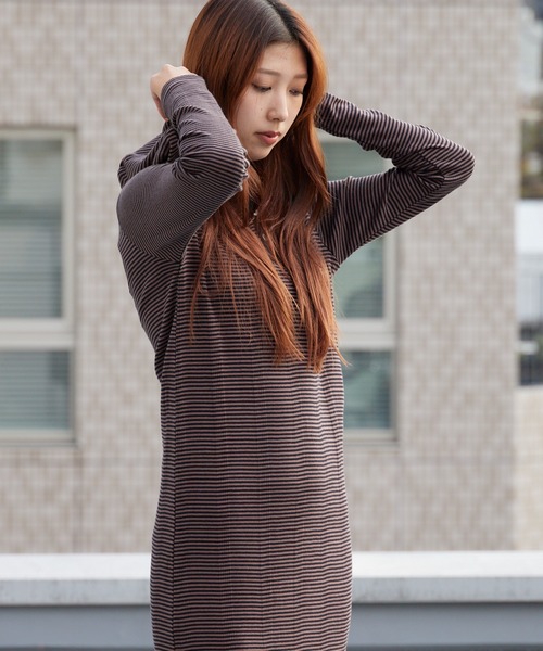 MILLER（ミラー）の「R.P.miller/ミラー PANELRIB Hood OP ボーダーデザイン フード付きワンピース（ワンピース・レディース・ブルー/ブラック/レッド/ブラウン/ブラック×ホワイト・FREE）」の3枚目の写真