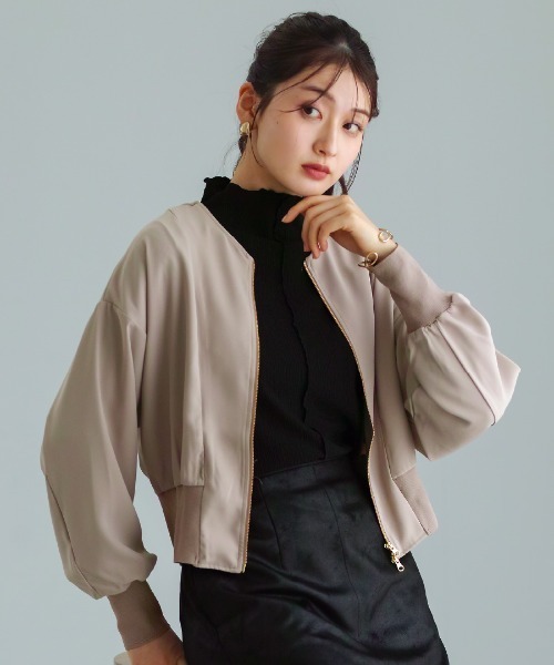 Emilyan(エミリアン)の「【 洗える・ストレッチ 】 梨地ストレッチ・ダブルジップリブブルゾン(Tシャツ/カットソー・レディース・ブラック/オフホワイト/モカ・M)」の1枚目の写真