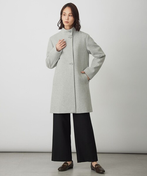 J.PRESS Ladies（J.プレス レディス）の「ショートビーバー スタンドカラー コート（その他アウター・レディース・ライトグレー系/ブラック系/ベージュ系・S/XS）」の18枚目の写真