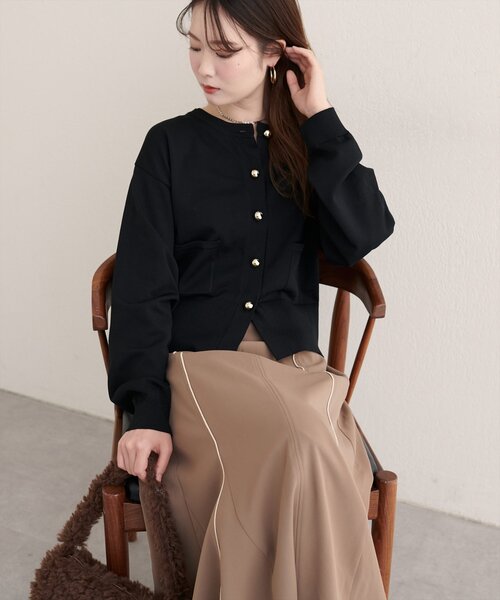 natural couture（ナチュラルクチュール）の「ぷっくり金釦ポケ付きカーデ（カーディガン/ボレロ・レディース・ブラウン/ネイビー/ブラック/オフホワイト・FREE）」の6枚目の写真