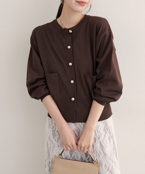 natural couture（ナチュラルクチュール）の「ぷっくり金釦ポケ付きカーデ（カーディガン/ボレロ・レディース・ブラウン/ネイビー/ブラック/オフホワイト・FREE）」の19枚目の写真