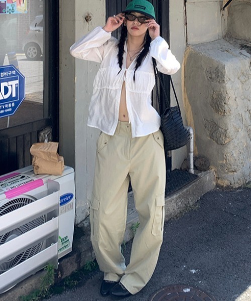 gossip!ロサンゼルス(ゴシップロサンゼルス)の「フロントリボン 楊柳風パフスリーブシャツ(シャツ/ブラウス・レディース・ホワイト・FREE)」の8枚目の写真