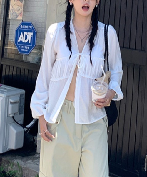 gossip!ロサンゼルス(ゴシップロサンゼルス)の「フロントリボン 楊柳風パフスリーブシャツ(シャツ/ブラウス・レディース・ホワイト・FREE)」の17枚目の写真