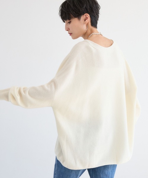 BARNYARDSTORM（バンヤードストーム）の「BARNYARDSTORM / Vネックホールガーメントニット【MADE IN JAPAN】（ニット/セーター・レディース・ライトグレー/レッド/オフホワイト/ライトベージュ/パープル・FREE）」の9枚目の写真