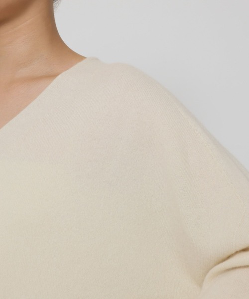 BARNYARDSTORM（バンヤードストーム）の「BARNYARDSTORM / Vネックホールガーメントニット【MADE IN JAPAN】（ニット/セーター・レディース・ライトグレー/レッド/オフホワイト/ライトベージュ/パープル・FREE）」の18枚目の写真