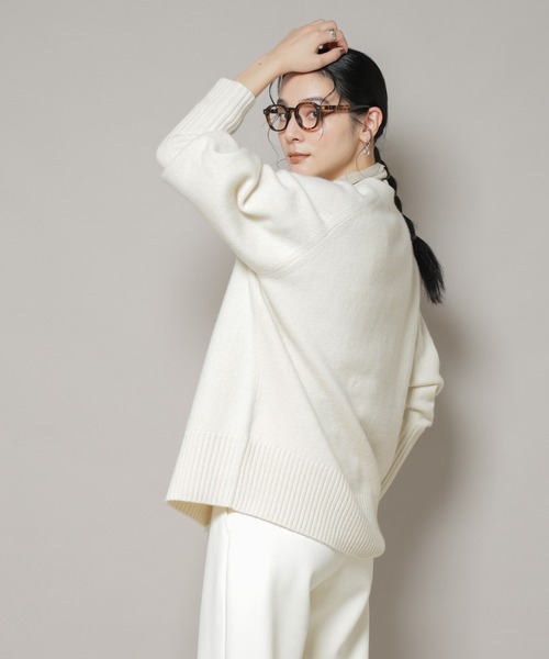 NANO universe（ナノユニバース）の「AQUAウールカシミヤVネックカーディガン（カーディガン/ボレロ・レディース・ブラウン/オフホワイト/グレー/ピンク・FREE）」の14枚目の写真