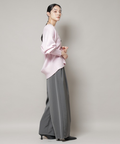 NANO universe（ナノユニバース）の「AQUAウールカシミヤVネックカーディガン（カーディガン/ボレロ・レディース・ブラウン/オフホワイト/グレー/ピンク・FREE）」の9枚目の写真