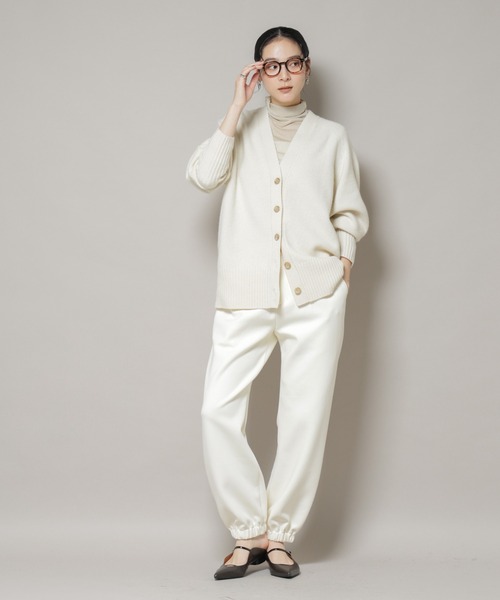 NANO universe（ナノユニバース）の「AQUAウールカシミヤVネックカーディガン（カーディガン/ボレロ・レディース・ブラウン/オフホワイト/グレー/ピンク・FREE）」の16枚目の写真