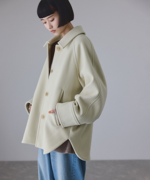 ADAM ET ROPE'（アダムエロペ）の「Super140'sメルトンシャツコート（ステンカラーコート・レディース・ベージュ系その他/グレー・38/36）」の3枚目の写真